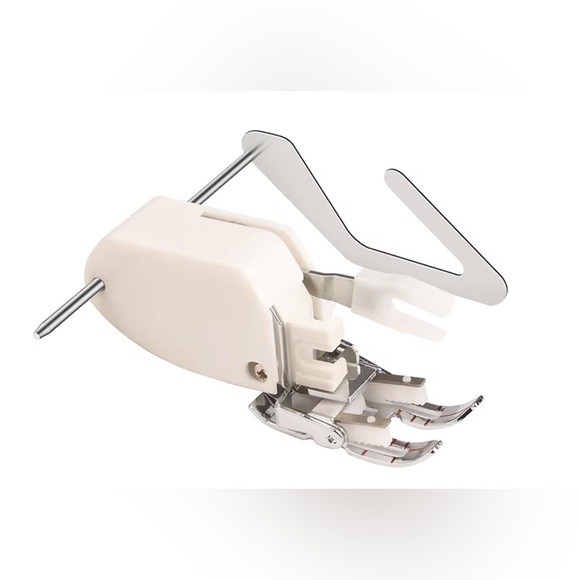 Brother LX3817 17-Stitch Full-size Sewing Machine - (LX3817) With Walking Foot - Picture 4 of 5